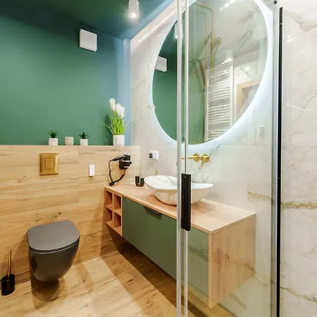 Laba Kollataja Z Parkingiem