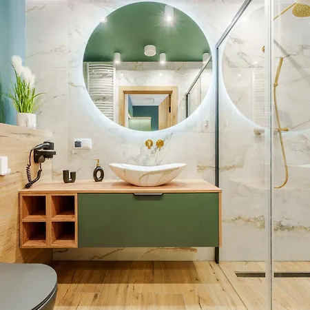 Laba Kollataja Z Parkingiem *