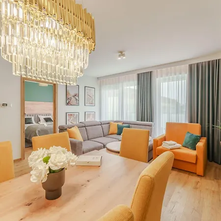 Laba Kollataja Z Parkingiem Apartament *
