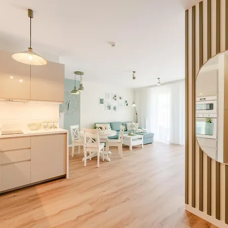 Apartment Laba Kollataja Z Parkingiem Kolobrzeg