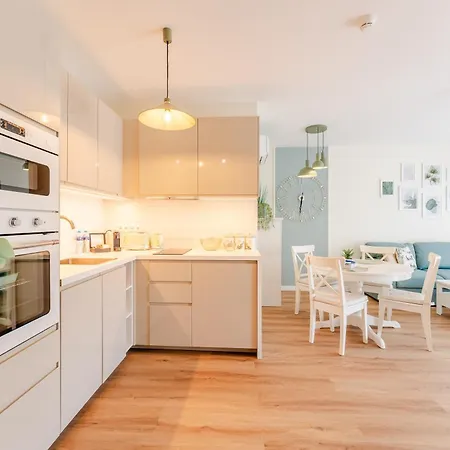 Apartment Laba Kollataja Z Parkingiem Kolobrzeg