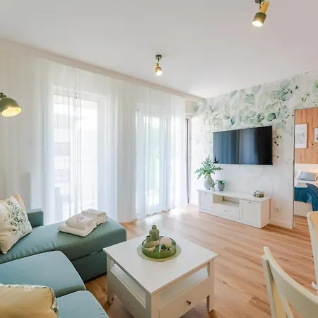 Apartament Laba Kollataja Z Parkingiem *
