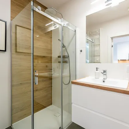 Laba Kollataja Z Parkingiem Kołobrzeg