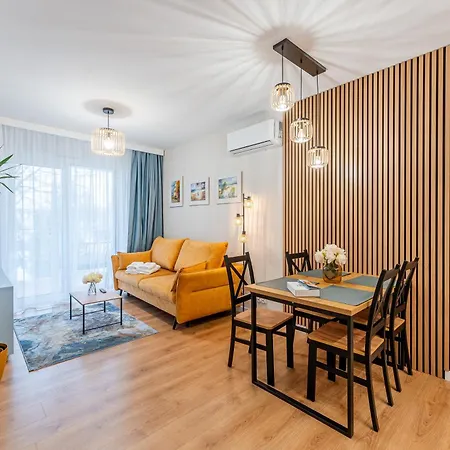 Apartament Laba Kollataja Z Parkingiem